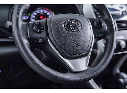 Toyota Yaris 1.3 16V FLEX XL MULTIDRIVE