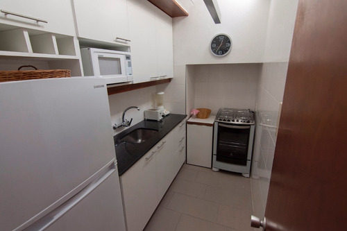 Imagen 11 de 14 de Alquiler Apartamento Rambla Y Parada 15 De Playa Mansa
