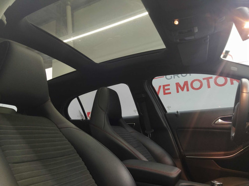 Mercedes-benz Clase Gla 1.6 Gla250 Amg-line 211cv 2019