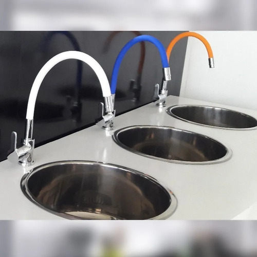 Imagen 4 de 4 de Griferia Cocina Monocomando Flexible Piazza Emblem 10016