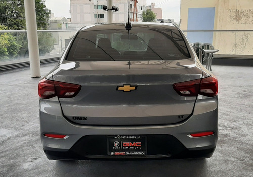 Imagen 6 de 15 de Chevrolet Onix 2021 1.0t Lt Mt