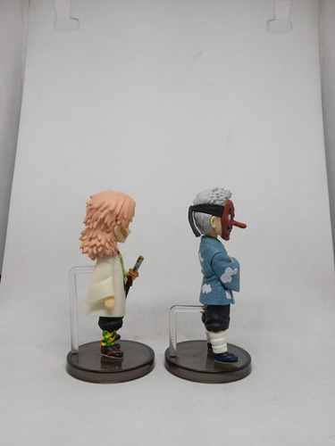 Sakonji Urokodaki Figura Mini - Cazador De Demonios Original (Usado)
