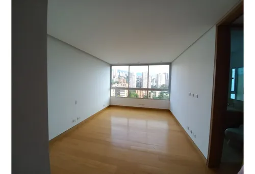 Apartamento En El Poblado Sector Las Lomas