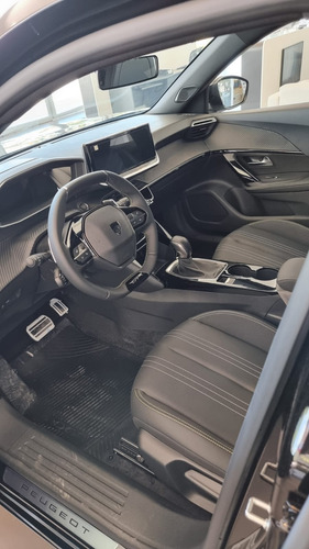 Peugeot 2008 1.0T Gt