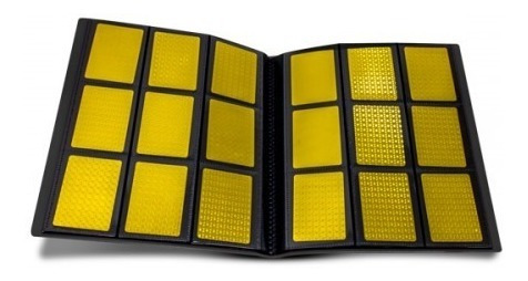 Imagem 3 de 4 de Pasta / Fichário Para Card Games Pokémon, Yugioh Etc Tam-3x3