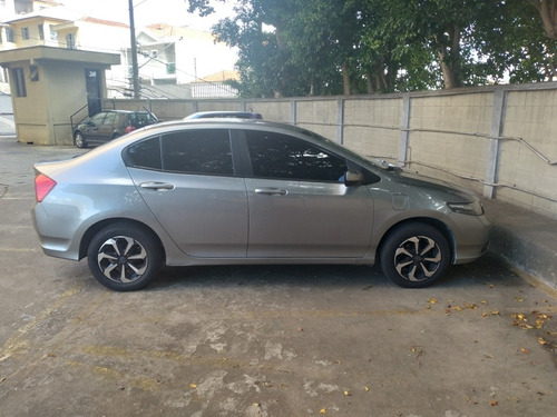 Imagem 9 de 10 de Honda City 2013 1.5 Lx Flex Aut. 4p