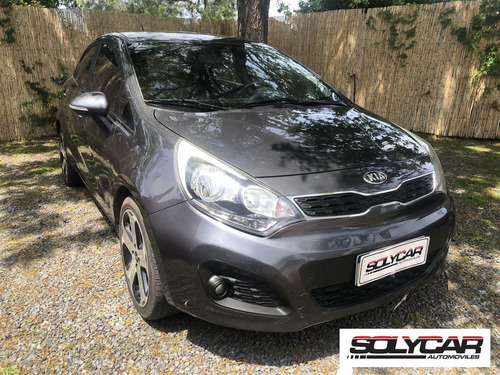 Kia Rio Ex 1.4 2014 Muy Buen Estado! - Solycar