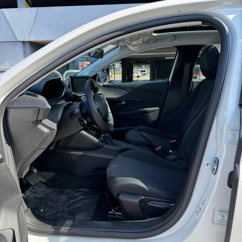 Peugeot 208 Allure pack T 200