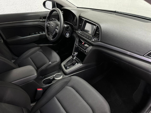 Hyundai Elantra 2.0 16v Gls Flex Aut. 4p