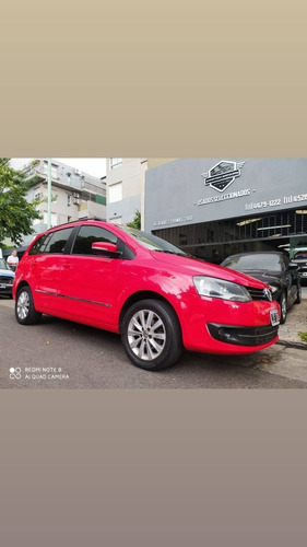 Volkswagen Suran 1.6 Highline 101cv 11c 2012