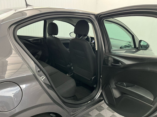 Fiat Cronos 1.0 Drive Flex 4p