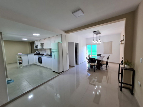 Imagen 5 de 14 de Casa En Barrio Cerro De La Capilla