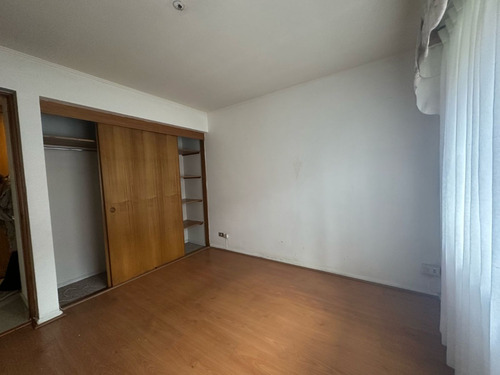 Casa En Villa Con Amplio Jardín, Cercana Al Centro - Chillán