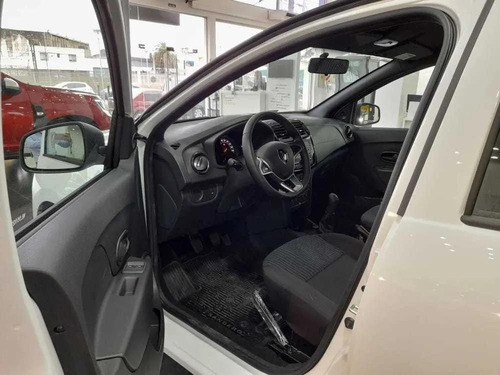Imagen 22 de 25 de Renault Sandero Life Zen Intense 0km 2023 1.6 #ff