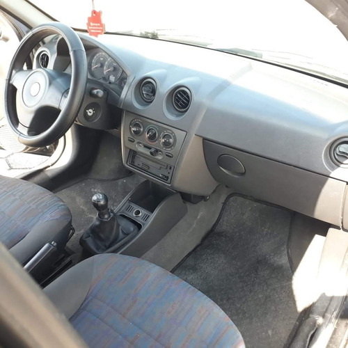 Imagem 10 de 14 de Chevrolet Celta Spirit 1.0 (2010)
