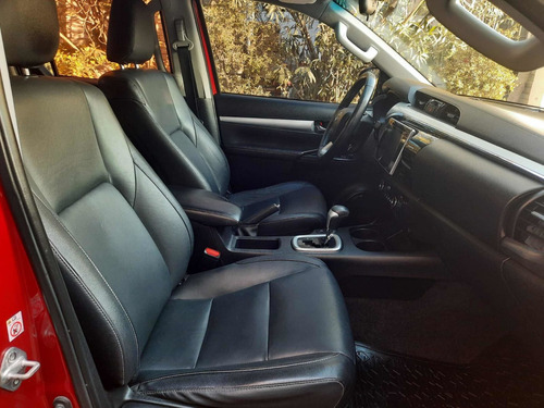 Imagen 5 de 9 de Toyota Hilux 2016 2.8 Cd Srx 177cv 4x4 At