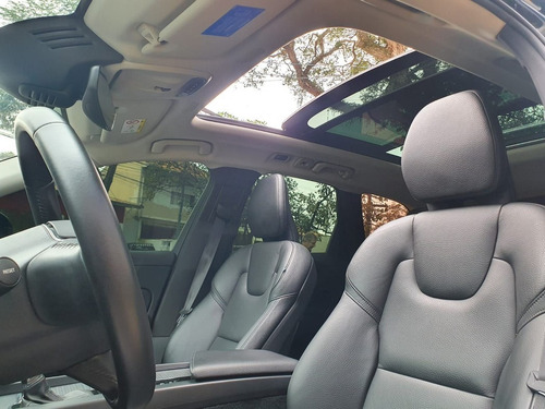 Imagem 7 de 17 de Volvo Xc60 2.0 D5 Momentum Awd 2019