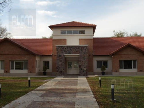 Imagen 6 de 11 de Excelente Lote Con Vista Al Golf!