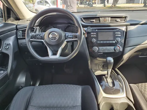 Nissan X-Trail 2.5 Sense 3 Row Cvt