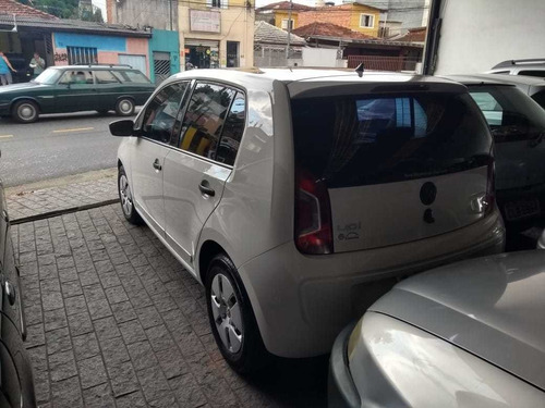 Volkswagen Up! 2015 1.0 Take 5p