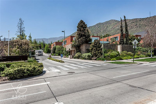 Casa 4 Dorm, Basement Condominio San Carlos De Apoquindo