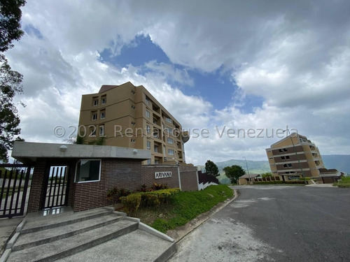 Imagen 27 de 30 de Apartamento_en_venta_en_caracas_en_la-lagunita-country-club_ Rah-22-9823 Orlando Figueira 04125535289/04242942992