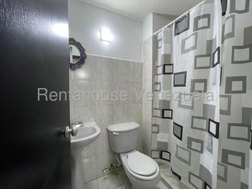 Apartamento En Alquiler En Urbanización Privada Narayola La Morita Amoblado Piso Bajo Listo Para Mudarse Nela 25-17684