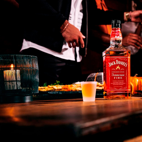 Jack Daniel's Bourbon Tennessee Fire Estados Unidos pacote x 12 un