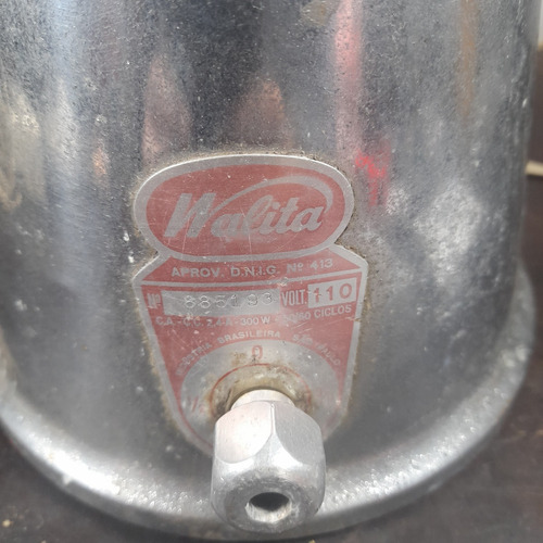 Imagem 2 de 6 de Liquidificador Antigo Cromado Walita Não Funciona. Vintage