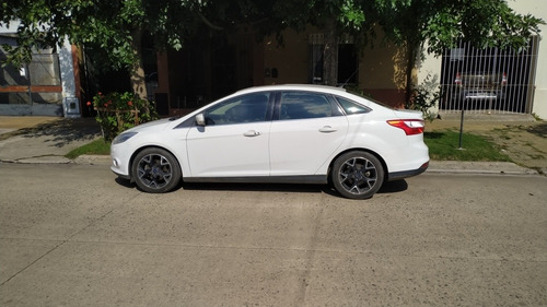 Ford Focus Iii 2.0 Sedan Titanium Mt 2014