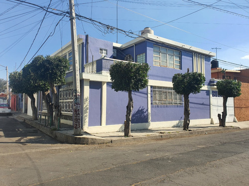 Casa En Col. Los Ángeles Iztapalapa