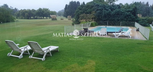 Casa En Venta En Luján