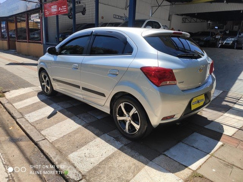 Imagem 4 de 8 de Onix 1.4 Mpfi Ltz 8v Flex 4p Automático