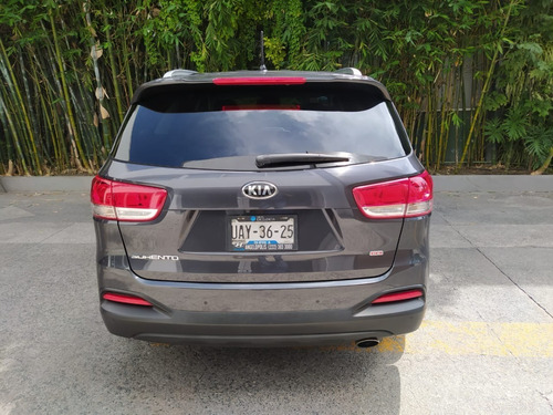 Imagen 5 de 9 de Kia Sorento Lx 2.4l Ta 7 Pas 2018