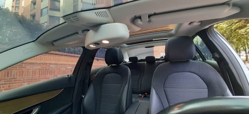 Imagen 12 de 13 de Mercedes-benz Cgi Exclusive - Clase C200