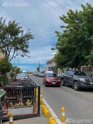 Local Comercial Versátil En El Corazón De Punta Mogotes