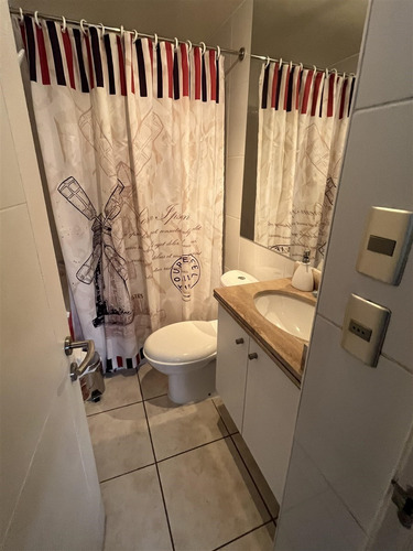 Departamento En Venta De 2 Dorm. En Plaza Ñuñoa