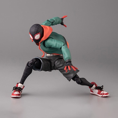 Figura de acción de Spider-Man Sentinel de Miles Morale