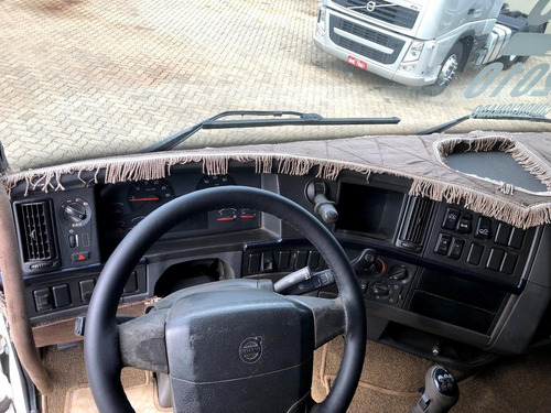 Imagem 10 de 15 de Volvo Fh 400 Globetrotter 6x2