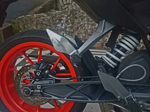 Duke 200