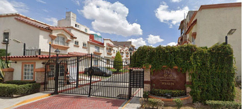 Casa En Privada Peralta, Col. Villa Del Real, Tecamac, Edomex (jr10)