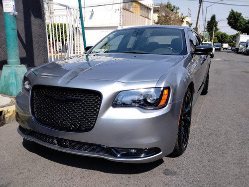 Chrysler 300 C, Versión Lujo Pentastar At, 6 Cilindros