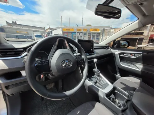 Toyota RAV4 2.0 Xle 4X2 Cvt