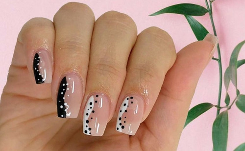 Imagem 2 de 4 de #1 Curso De Decoração De Unhas- Básico Ao Profissional