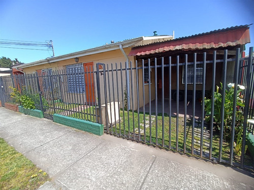 Casa En Venta De 2 Dorm 1 Baño 1 Est En San Pedro De La Paz