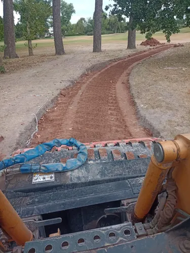 Implemento Vibrocompactador Dual Pecarí - Minicargadora