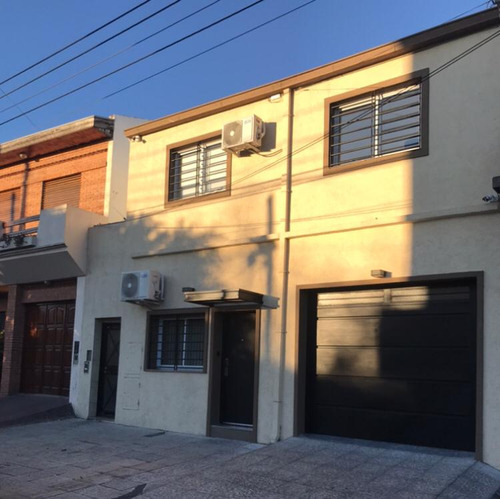 Casa En Venta En Lanús Oeste