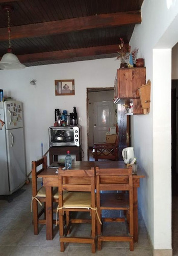 Casa En Venta - 3 Dormitorios 2 Baños - Cochera - 450mts2 - Ringuelet