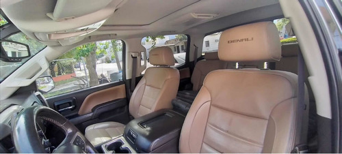 Imagen 11 de 13 de Gmc Sierra 2017 6.2 Denali Dvd At