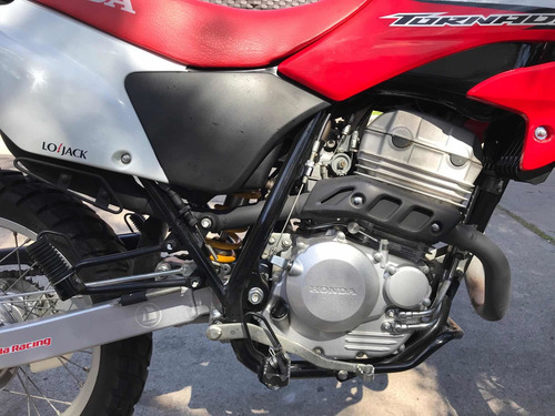 Imagen 3 de 9 de Honda Xr 250 Tornado